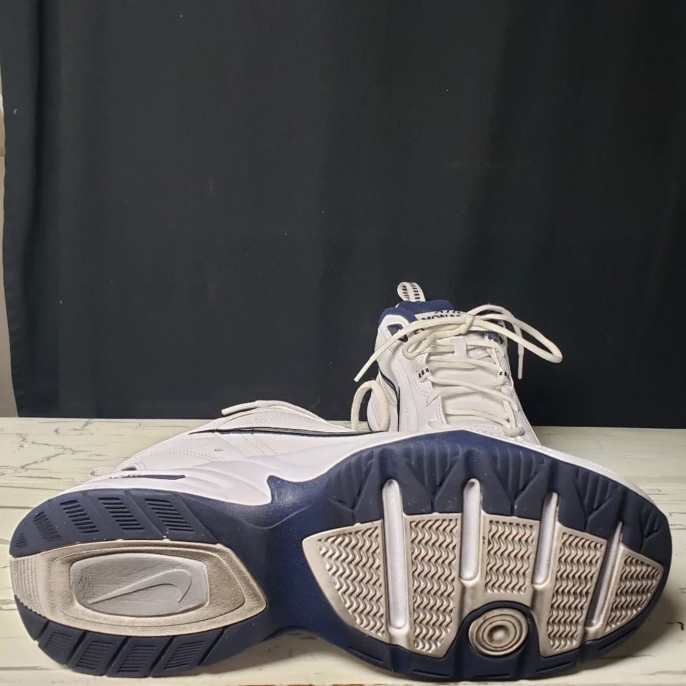 Nike Air Monarch (style 415445-102) in White/ Navy Blue Men's size 10 - Picture 11 of 15